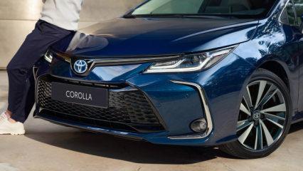 Toyota eyl&uuml;l fiyatlarını a&ccedil;ıkladı: Corolla'da 791 bin TL indirim