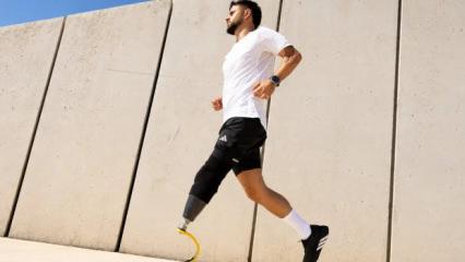 Adidas 'tek ayakkabı' reklamı sonrası &ouml;z&uuml;r diledi