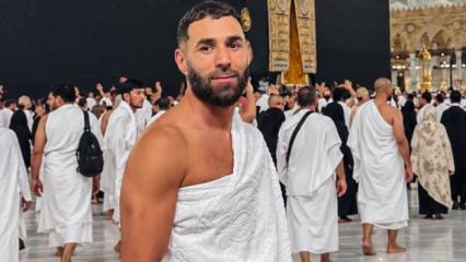 Benzema, Kabe'den fotoğraf paylaştı! D&uuml;şt&uuml;ğ&uuml; nota beğeni yağtı