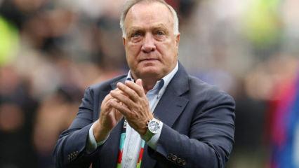 Cura&ccedil;ao Dick Advocaat ile 'Yola devam' dedi!