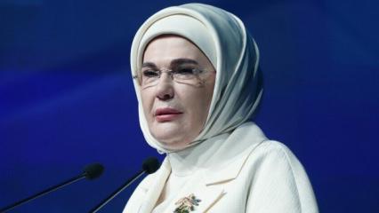 Emine Erdoğan'dan Fethiye K&ouml;rfezi'ndeki deniz koruma seferberliğine b&uuml;y&uuml;k destek
