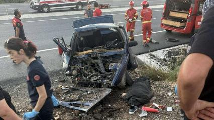 Muğla'da feci kaza! Otomobil par&ccedil;alara ayrıldı: 2 &ouml;l&uuml; 