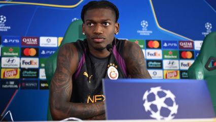 Rafael Leao'dan Sporting ve Milan a&ccedil;ıklaması
