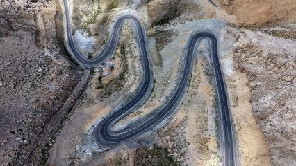 Saatler s&uuml;ren tehlikeli yol tarih oluyor! 13 kilometrelik t&uuml;nel inşaa edilecek