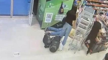 Bursa'da acı &ouml;l&uuml;m! Geri d&ouml;n&uuml;ş&uuml;m makinesine şişe atarken kalp krizi ge&ccedil;irdi!