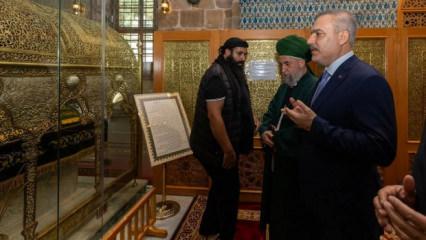 Bakan Fidan Suriye'de ziyaretlerde bulundu