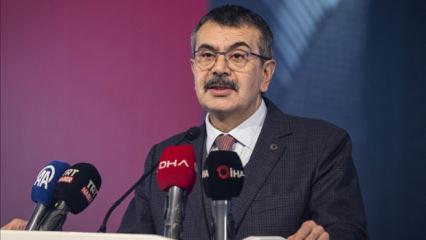 Bakan Tekin'den &ouml;ğretmenlere mesaj
