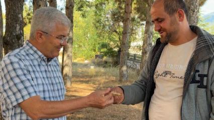 Konya'da d&uuml;r&uuml;stl&uuml;k hik&acirc;yesi: 5 ay &ouml;nce kaybettiği 3 altın bilezik ona geri d&ouml;nd&uuml;
