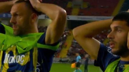 Herkes gol diye ayağa kalkmıştı! Yıldız isim zoru başardı: Ka&ccedil;an gole inanamadılar