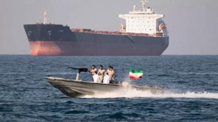 İran, H&uuml;rm&uuml;z'de tanker vurdu