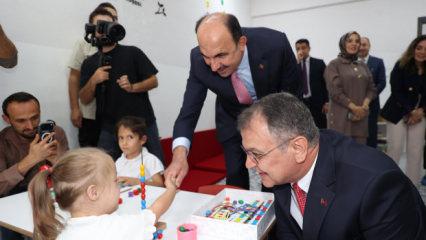 Konya&rsquo;da &ouml;zel &ouml;ğrenciler i&ccedil;in &ouml;nemli destek! 2 bin 135 &ouml;ğrenciye eğitim materyali