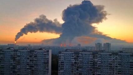 Moskova'yı y&uuml;zlerce iha ile vurdular!