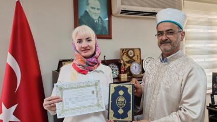 Rus kadın "G&uuml;neş" ismini alarak M&uuml;sl&uuml;man oldu
