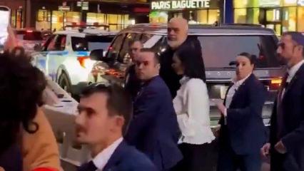 Arnavutluk Başbakanı Rama'ya yumurtalı saldırı