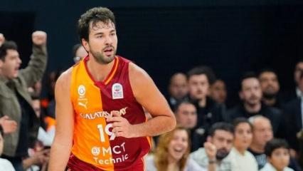 Buğrahan Tuncer en b&uuml;y&uuml;k hedefini a&ccedil;ıkladı!
