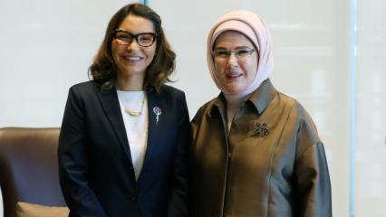 Emine Erdoğan, Brezilya Devlet Başkanı'nın eşi Silva ile g&ouml;r&uuml;şt&uuml;