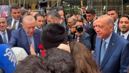 Erdoğan'a T&uuml;rkevi'nde coşkulu karşılama: İnşallah dolu dolu bir BM ge&ccedil;ireceğiz
