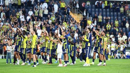 Fenerbah&ccedil;e milli araya moralli girdi!