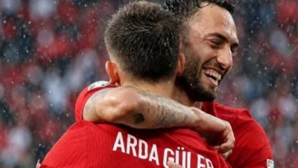 Fransa ma&ccedil;ı &ouml;ncesi Hakan &Ccedil;alhanoğlu'ndan Arda G&uuml;ler'e b&uuml;y&uuml;k jest