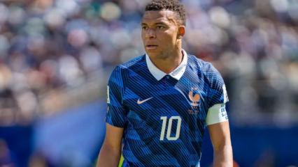 Fransa'da T&uuml;rkiye ma&ccedil;ı &ouml;ncesi Mbappe gelişmesi