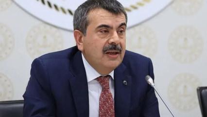 Okullarda ders saatleri kısaltılıyor: Şartlar a&ccedil;ıklandı! 40'dan 30'a iniyor