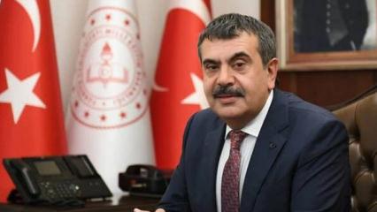 Okullarda yeni sistem başlıyor: MEB'den &ouml;ğrenci ve veliler i&ccedil;in flaş karar!
