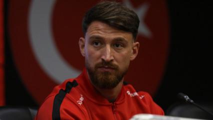 Sosyal medyada g&uuml;ndem oldu! Milli ma&ccedil; &ouml;ncesi Amedspor sorusu