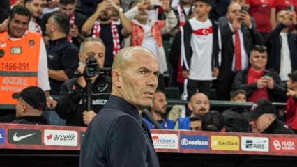 Zidane k&ouml;t&uuml; haberi duyurdu! Mbappe'nin sakatlığı ciddi olabilir