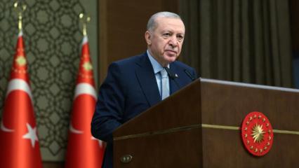 48 adet KAAN i&ccedil;in imza atılmıştı! Başkan Erdoğan T&uuml;rkiye'ye davet etti