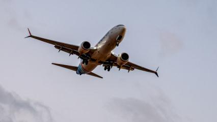 İsrail'de kriz &ccedil;ıktı, kamu kurumları birbirini su&ccedil;luyor: Yolcu listesini &ouml;nceden almışlar