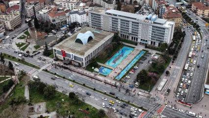 Sara&ccedil;hane&rsquo;den hara&ccedil; hane&rsquo; ye uzanan bir yılan hik&acirc;yesi