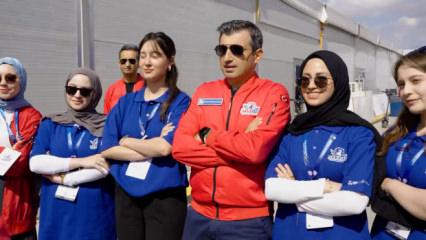 Sel&ccedil;uk Bayraktar'dan TEKNOFEST paylaşımı: "Bu sevda bizi daha &ccedil;ok diyar diyar gezdirir"