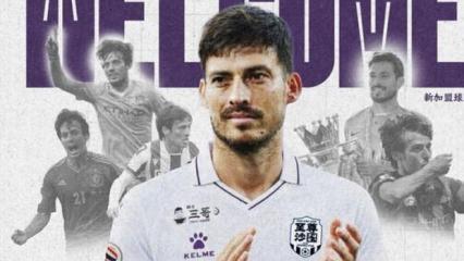 37 yaşında futbolu bırakan City efsanesi, 40 yaşında yeşil sahalara geri d&ouml;n&uuml;yor