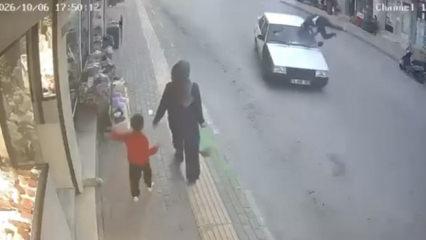 Bursa&rsquo;da yanlayan aracın &ccedil;arptığı yaya istifini bozmadı: Hi&ccedil;bir şey olmamış gibi y&uuml;r&uuml;d&uuml;!