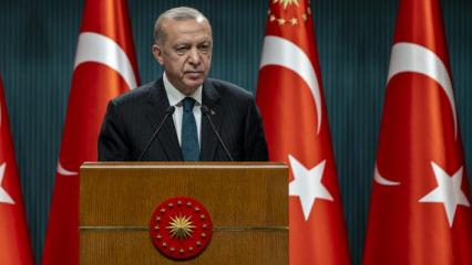 Cumhurbaşkanı Erdoğan'dan gen&ccedil;lere mesaj