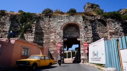 İstanbul&rsquo;da sahabe kabirlerine komşu Eğrikapı&rsquo;nın saklı kalmış &ouml;yk&uuml;s&uuml;