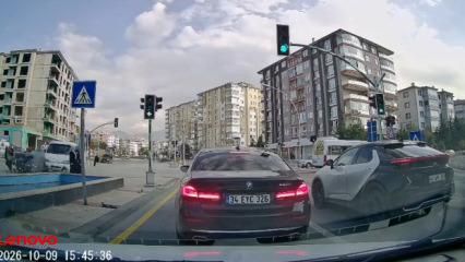 Malatya'da feci kaza: &Ouml;l&uuml;mden salise ile kurtuldular!
