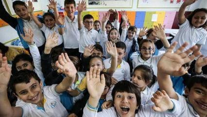 &Ouml;ğrencilere m&uuml;jdeli haber: 9 g&uuml;nl&uuml;k tatilin tarihleri belli oldu!