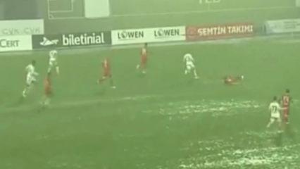 1. Lig ma&ccedil;ına yağmur engeli! Yarıda kaldı