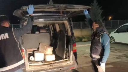 Konya&rsquo;da silah ka&ccedil;ak&ccedil;ılığı operasyonu: 5 tutuklama