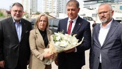 Cemil Tugay'dan AK Parti İzmir İl Başkanlığına ilk ziyaret