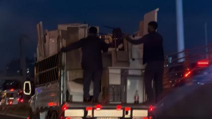Diyarbakır'da tehlikeli yolculuk: Mal g&uuml;venliği i&ccedil;in can g&uuml;venliklerini tehlikeye attılar