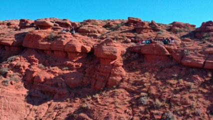 Kars'taki Arizona'ya akın başladı! Bayam Kızıllıkları yoğun ilgi g&ouml;r&uuml;yor