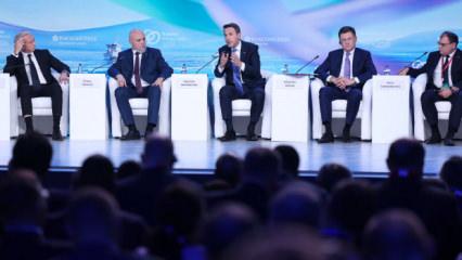 Bakan Bayraktar Rusya Enerji Haftası&rsquo;nda: Kapasiteleri etkin kullanmalıyız