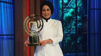 MasterChef şampiyonu d&uuml;kkanını kapattı: Sebebi herkesi &uuml;zd&uuml;!
