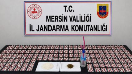 Mersin'de jandarmadan gece yarısı uyuşturucu baskını: 2 zanlı tutuklandı!