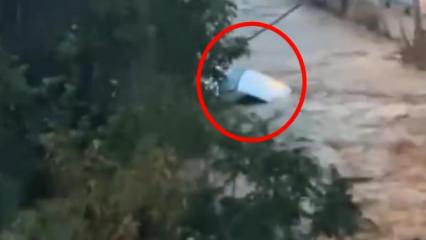 Selde kaybolan Ahmet Derin&rsquo;in aracının s&uuml;r&uuml;klendiği anların g&ouml;r&uuml;nt&uuml;s&uuml; ortaya &ccedil;ıktı