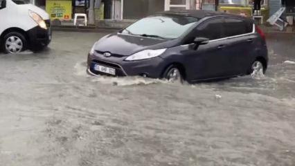 Siyasilerden peş peşe İstanbul a&ccedil;ıklaması