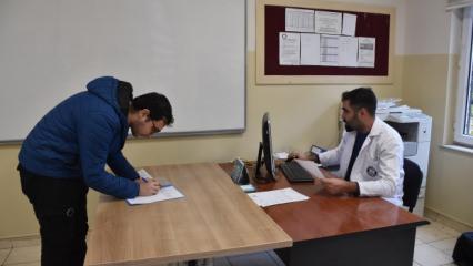 Şahinbey Belediyesi'nden 101 bin Mehmet&ccedil;iğe asker &ccedil;antası 