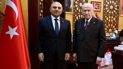 MHP Genel Başkanı Bah&ccedil;eli, Azerbaycan B&uuml;y&uuml;kel&ccedil;isi Reşad Aslanov'u ağırladı